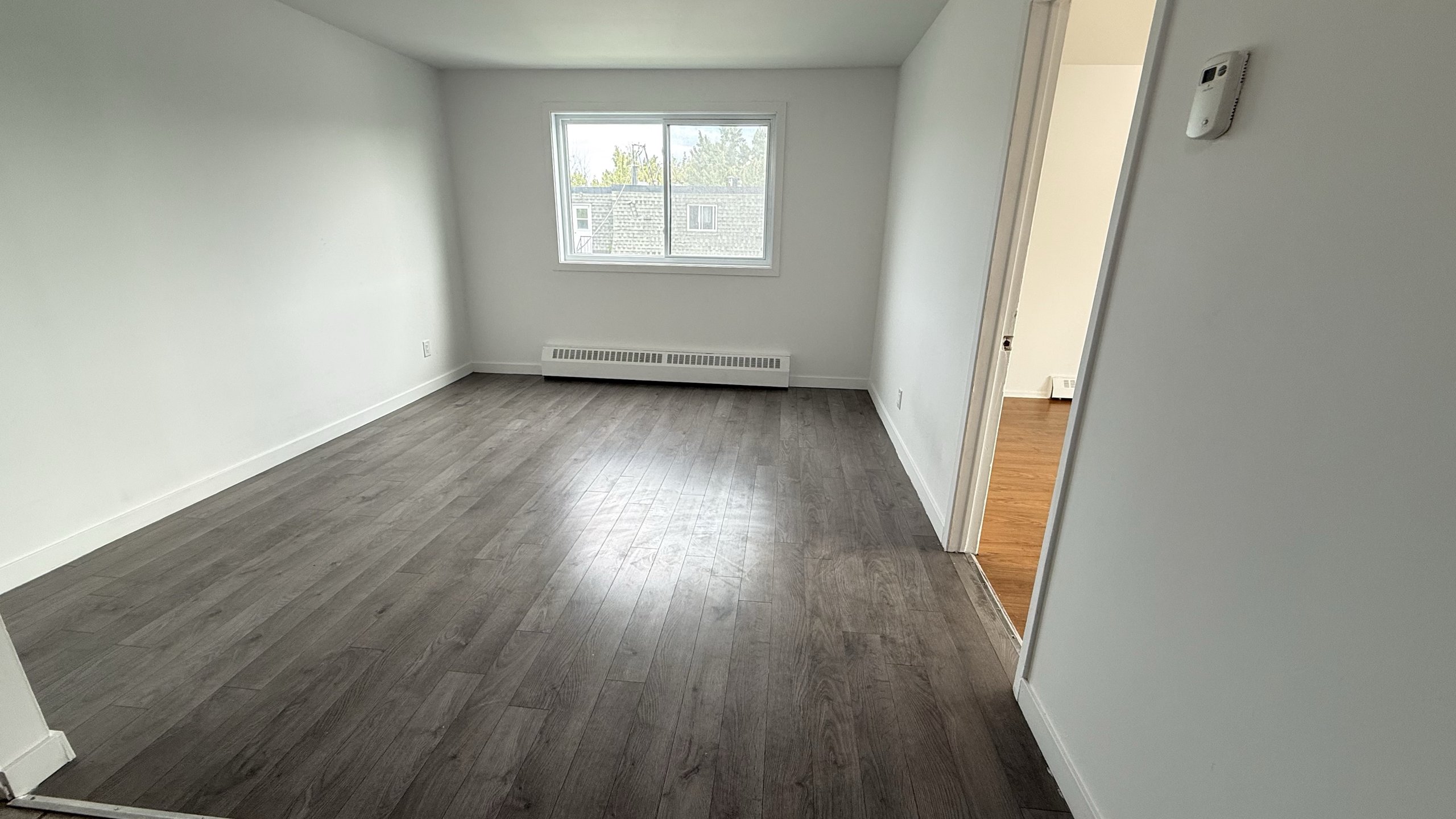 760 Hubert B — photo 3
