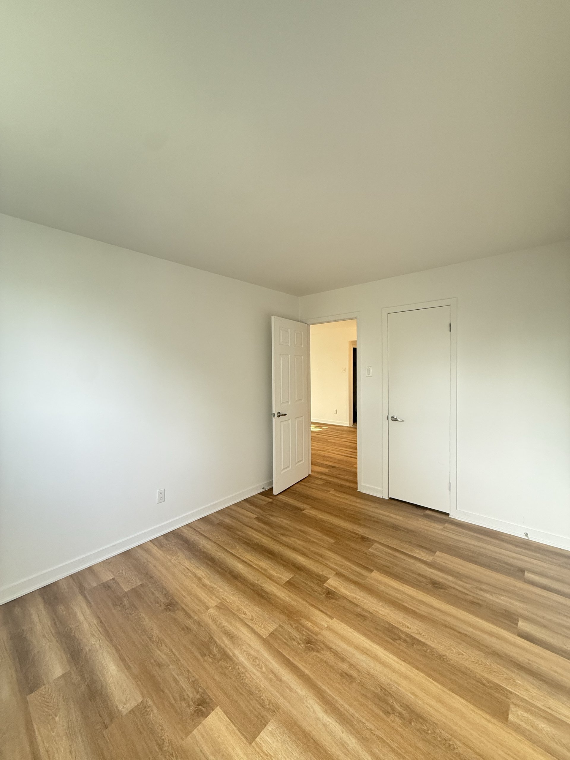 685 Nobert B — photo 12
