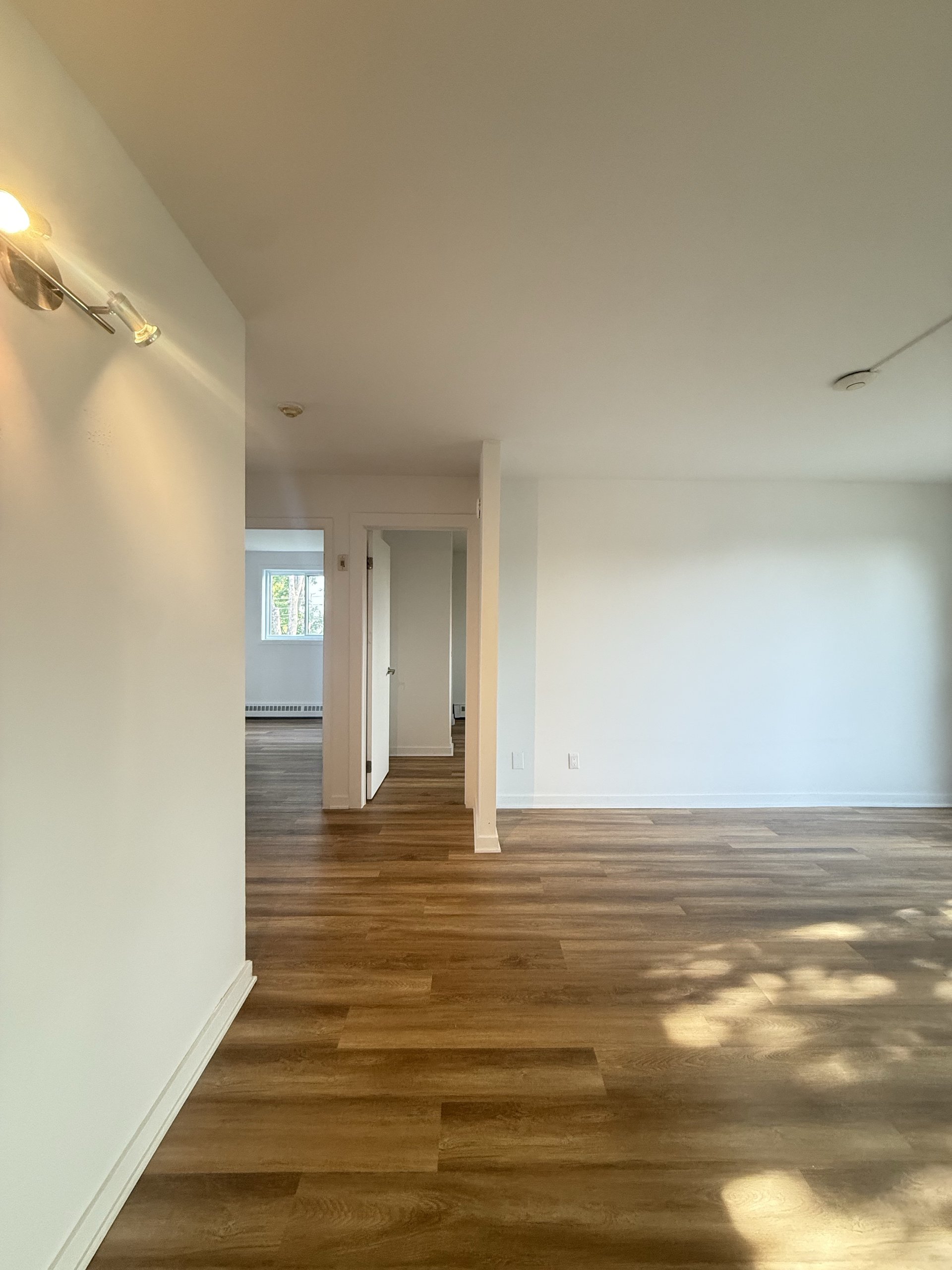 685 Nobert B — photo 4