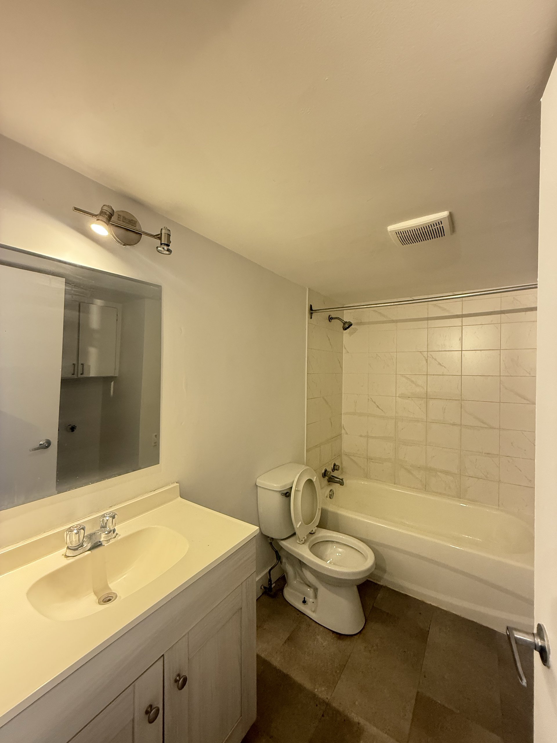2231 Villeneuve B — photo 7