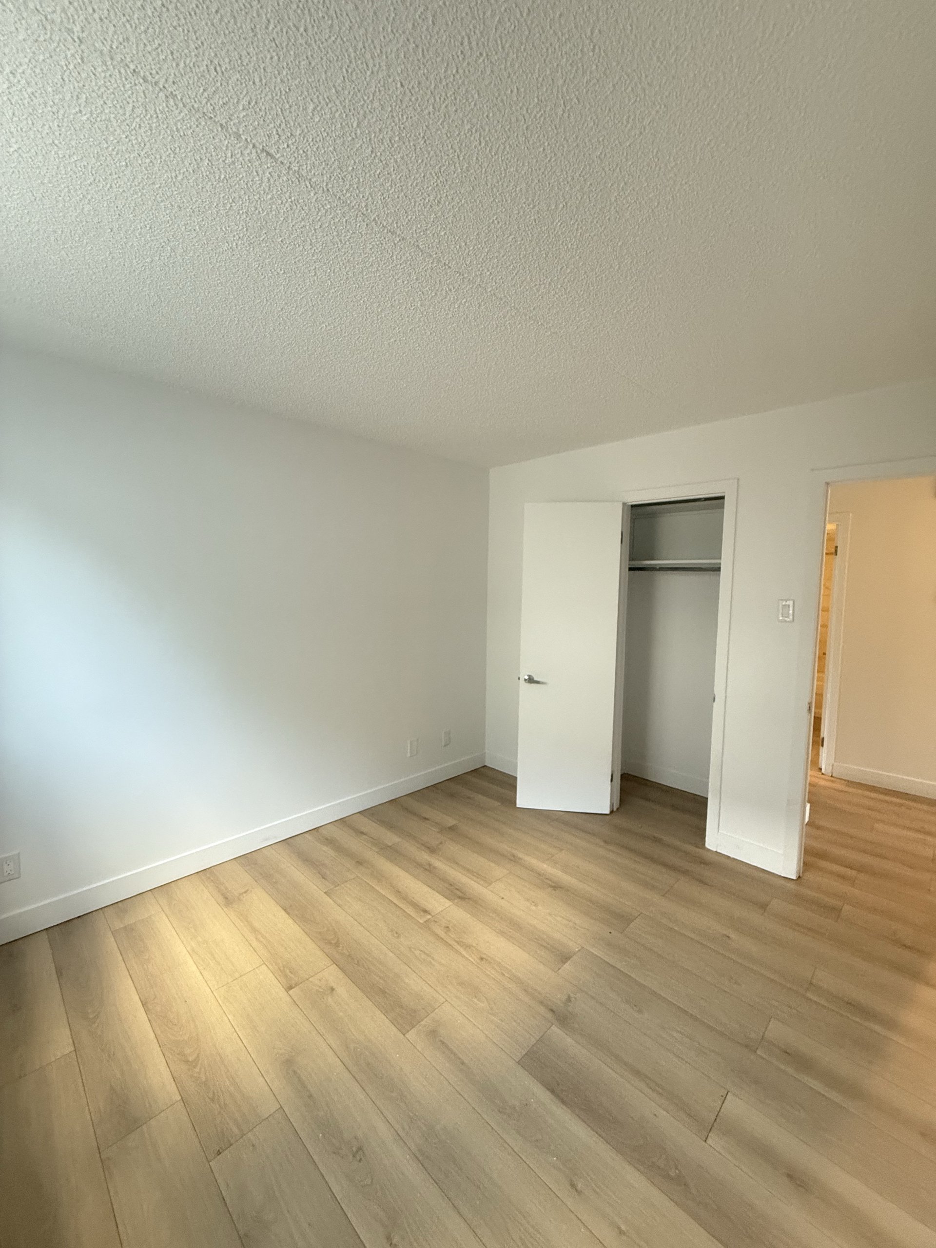 2231 Villeneuve B — photo 13