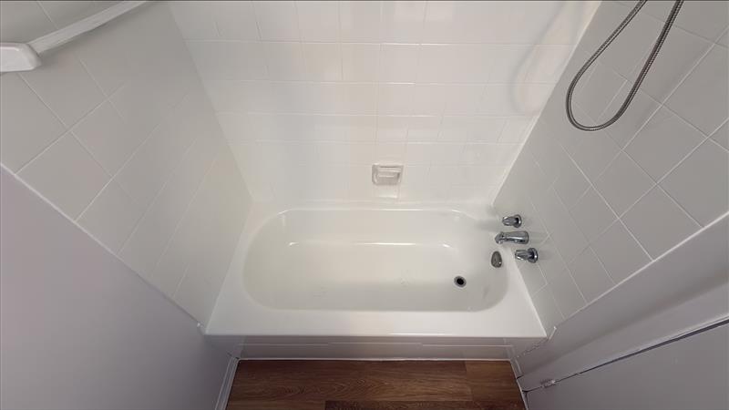 2211 Villeneuve C — photo 8